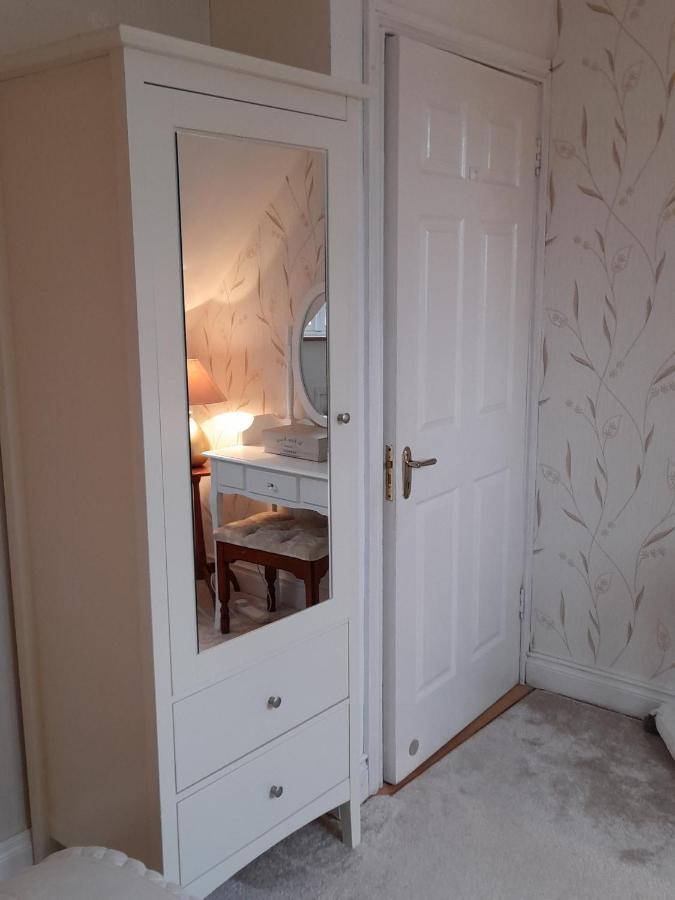 Annaswood B&B Cahir Eksteriør billede