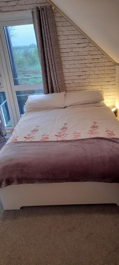 Annaswood B&B Cahir Eksteriør billede