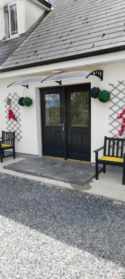 Annaswood B&B Cahir Eksteriør billede
