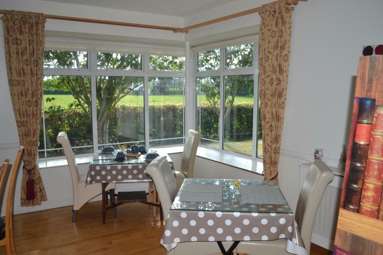 Annaswood B&B Cahir Eksteriør billede