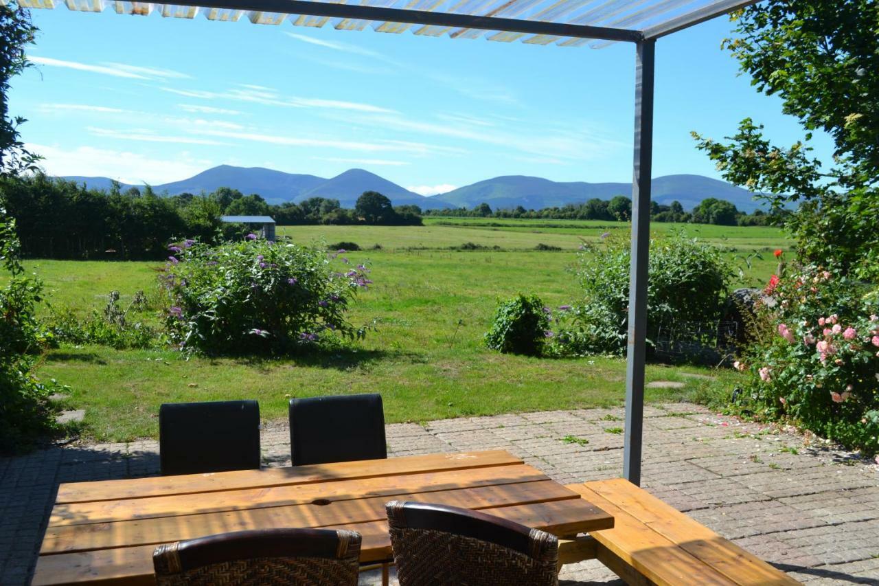 Annaswood B&B Cahir Eksteriør billede